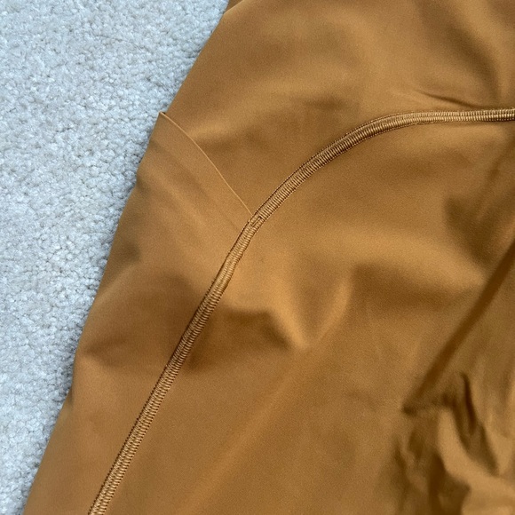 Lululemon high rise leggings in size 6 - Picture 3 of 6